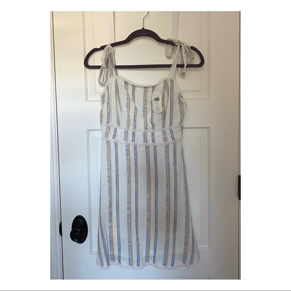 Altar’d State Classic & Simple Dress